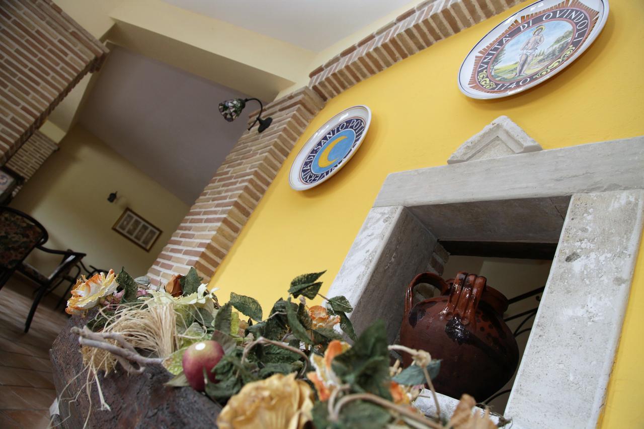 אובינדולי Hotel Il Ghiro מראה חיצוני תמונה